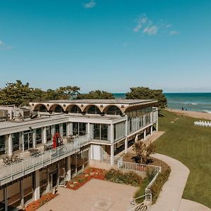 Illinois Beach Hotel